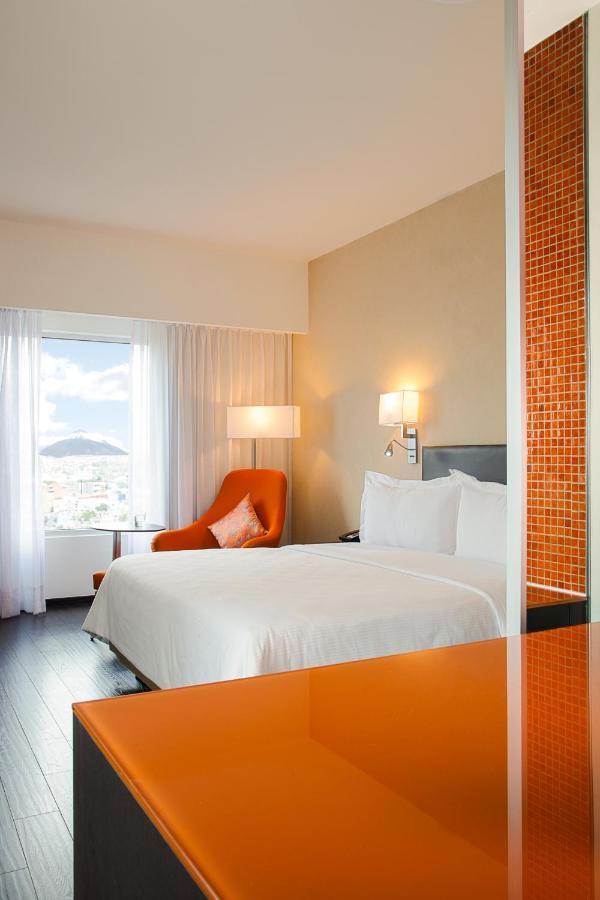 Fiesta Inn Puebla Las Animas Exteriör bild